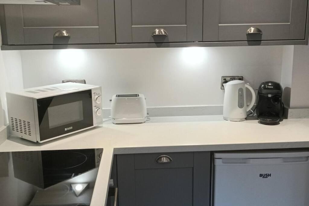 Juliet Beautiful 1 Bedroom, Central, Modern Space. Darlington  Ngoại thất bức ảnh